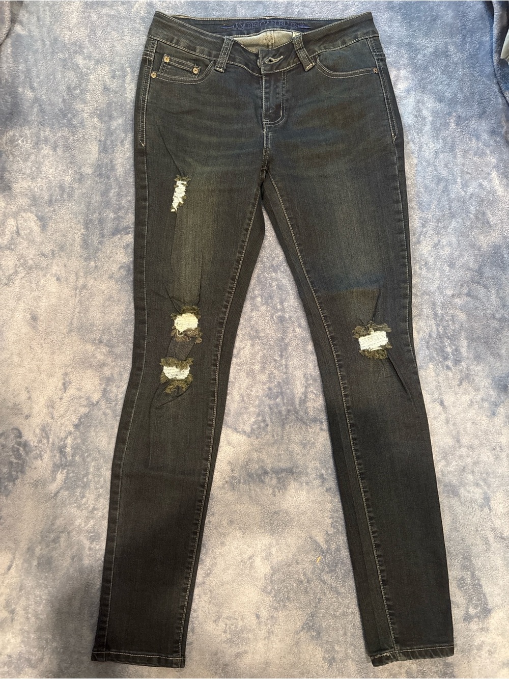 Women's Black Ripped Skinny Jeans - Stretch High-Rise Fit